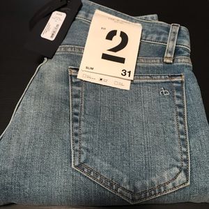 rag & bone - Fit 2 Mid-Rise Fire Island